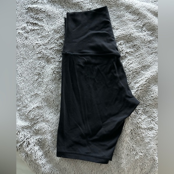 lululemon Align™ Short 8"
Color: Black - Picture 3 of 3